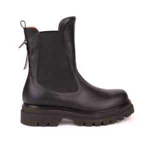 Tronchetto in pelle color nero P0B111