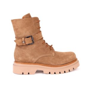 Anfibio in suede color caramello P0B114