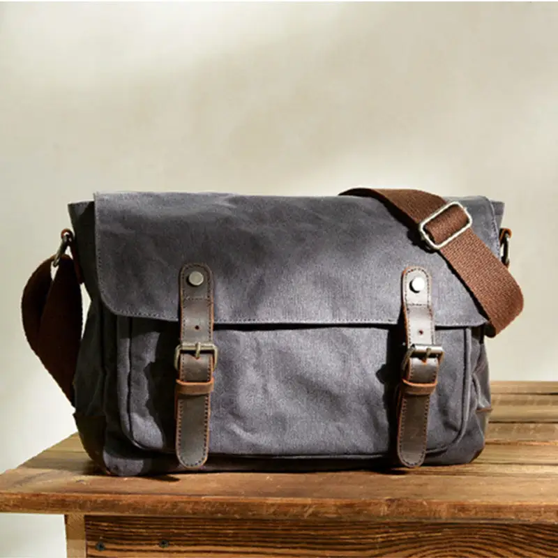 Borsa militare vintage impermeabile